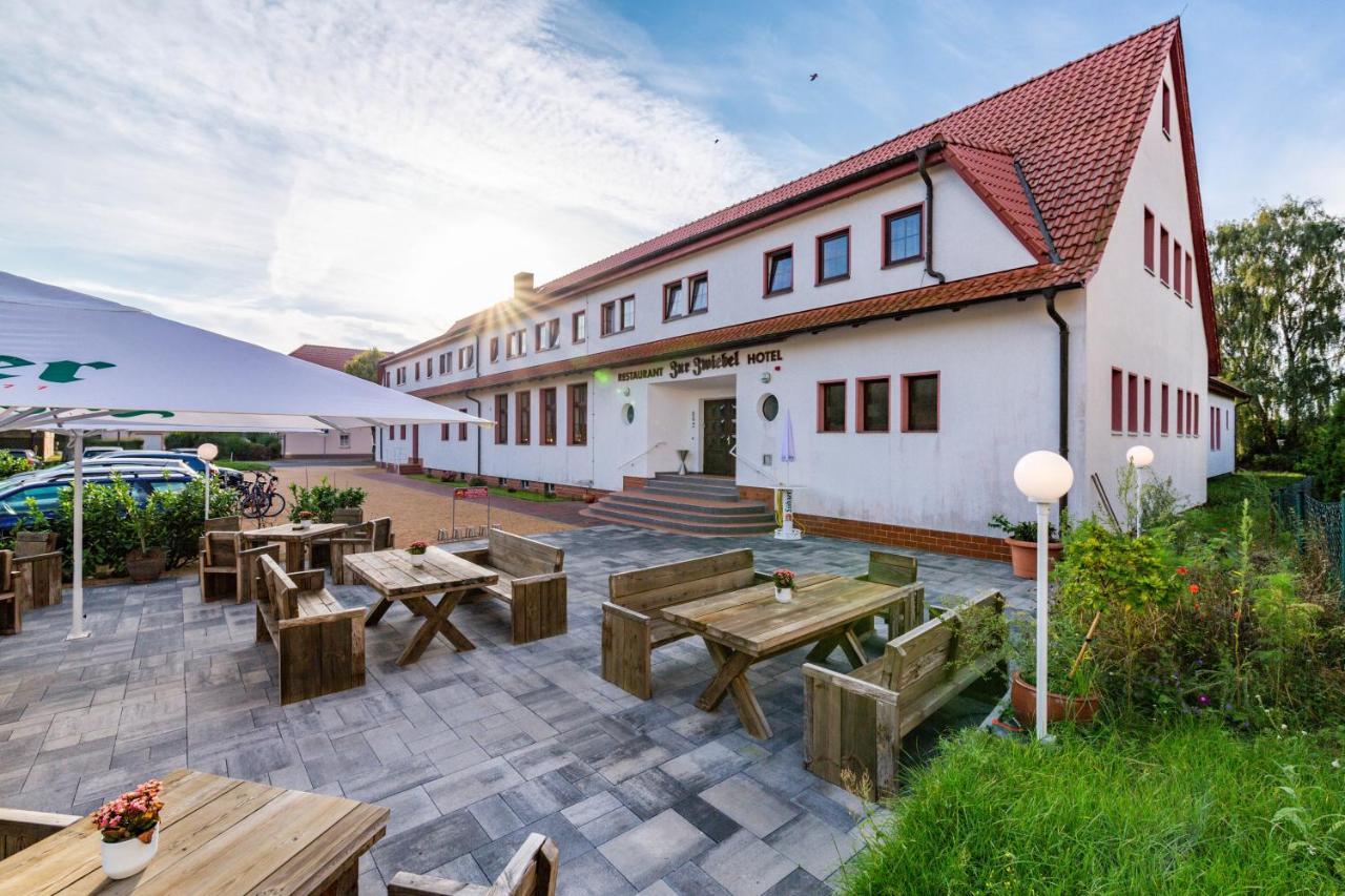 Hotel Und Restaurant "Zur Zwiebel" Peenemunde Exterior foto